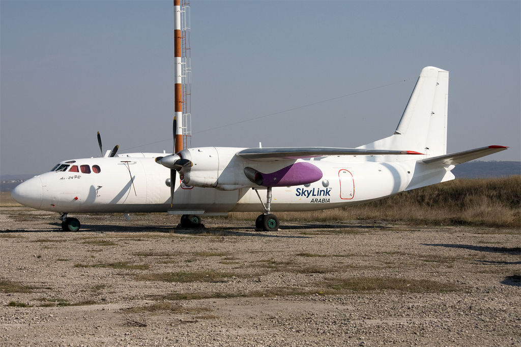 AN-24RV ohne Kennung Bild fr-skylink-g